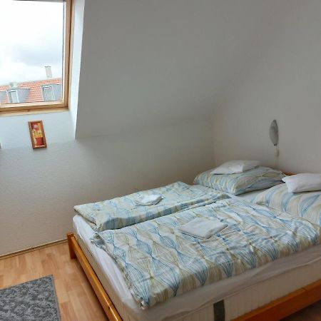 Apartmancentrum Гюла Екстериор снимка