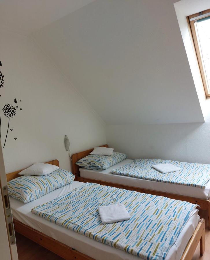 Apartmancentrum Гюла Екстериор снимка